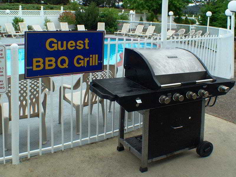 Best Western Garden Villa Inn Roseburg Exteriör bild