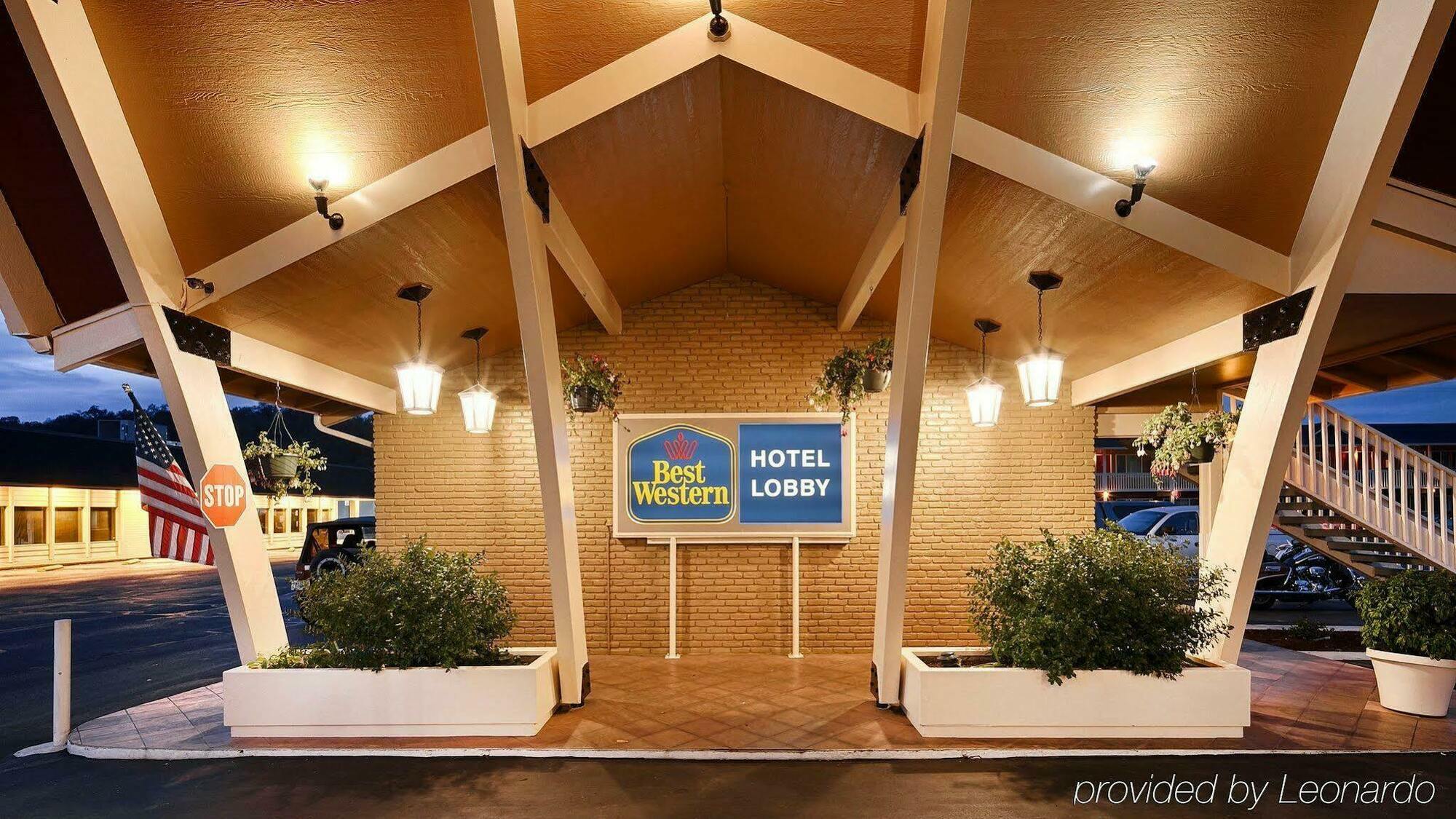 Best Western Garden Villa Inn Roseburg Exteriör bild
